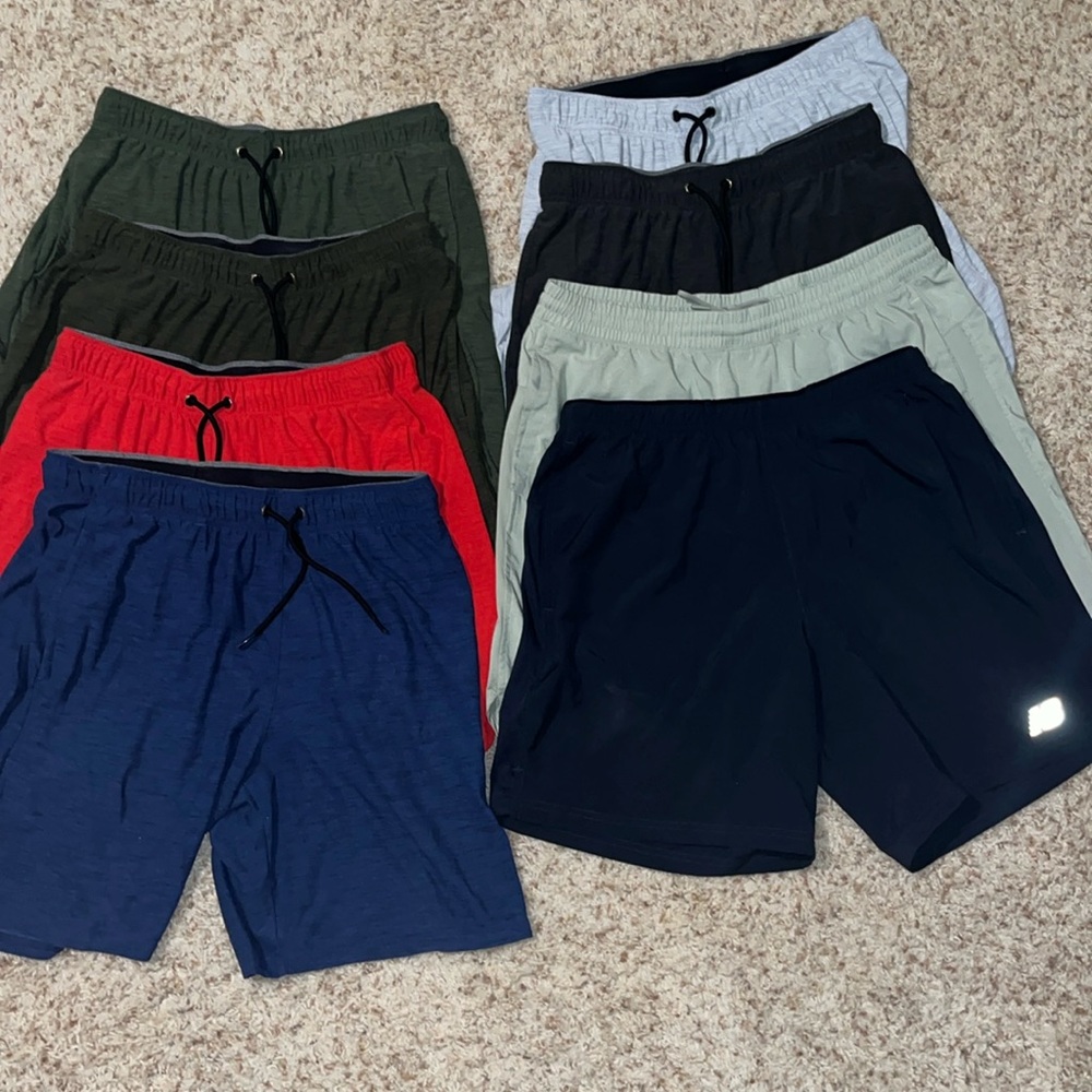 Lot of men’s athletic shorts size M/L